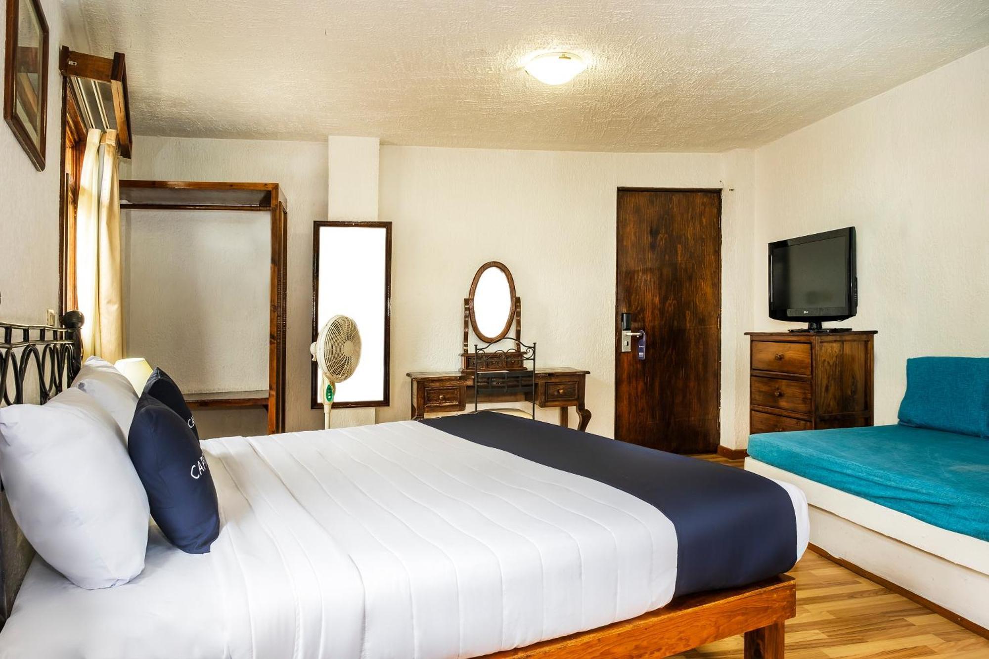 Capital O Hotel Central, ハラパ エクステリア 写真